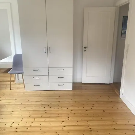 Apartman Lys Og Komfortabel Taet Pa Amager Metrostation
