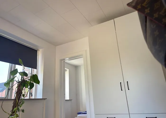 Lys Og Komfortabel Taet Pa Amager Metrostation * Koppenhága