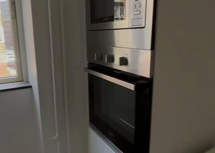 Apartman Lys Og Komfortabel Taet Pa Amager Metrostation *