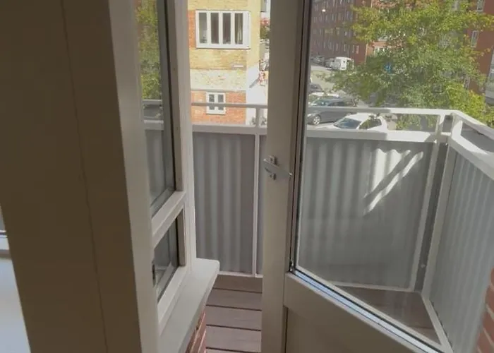 Apartman Lys Og Komfortabel Taet Pa Amager Metrostation Koppenhága