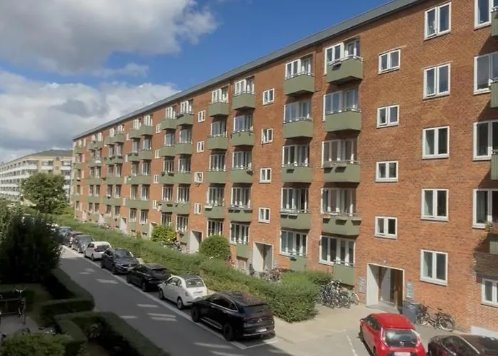 Apartman Lys Og Komfortabel Taet Pa Amager Metrostation