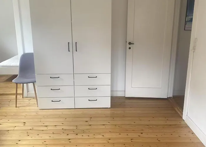 Appartement Lys Og Komfortabel Taet Pa Amager Metrostation